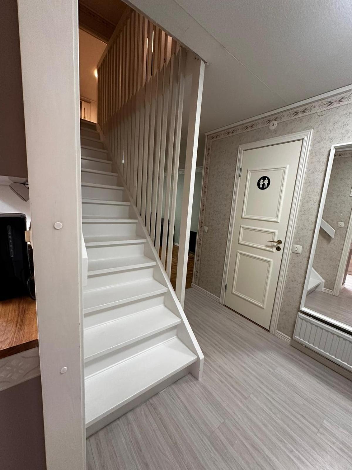 Villa Workers & Family House Near Volvo Göteborg